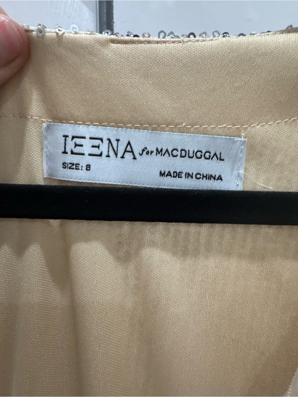 Ieena for Mac Duggal Sequin Long Sleeve V-Neck Evening Gown in Champagne size 8 - Picture 4 of 10